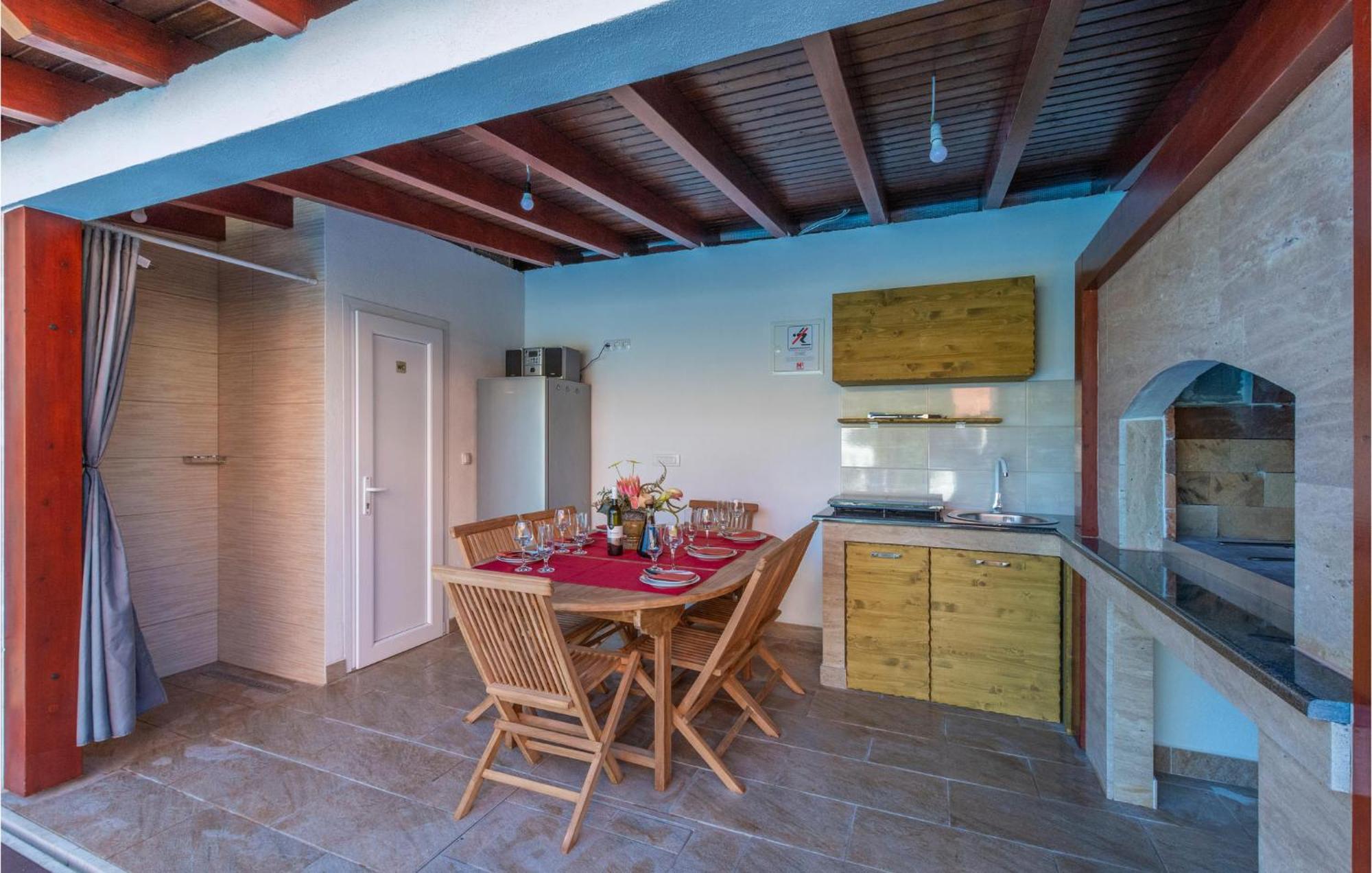 Nice Apartment In Plano With Kitchen Экстерьер фото