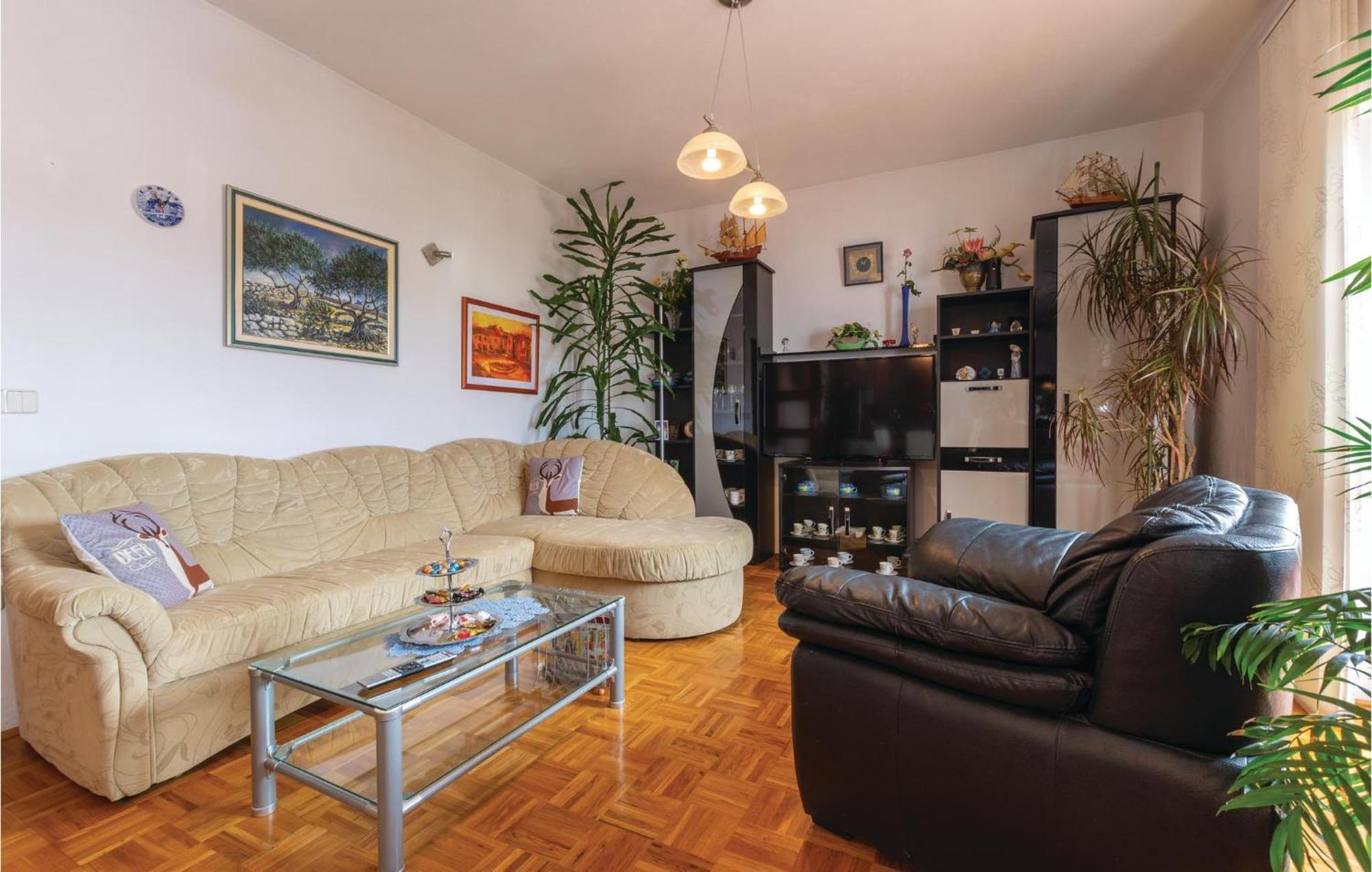 Nice Apartment In Plano With Kitchen Экстерьер фото